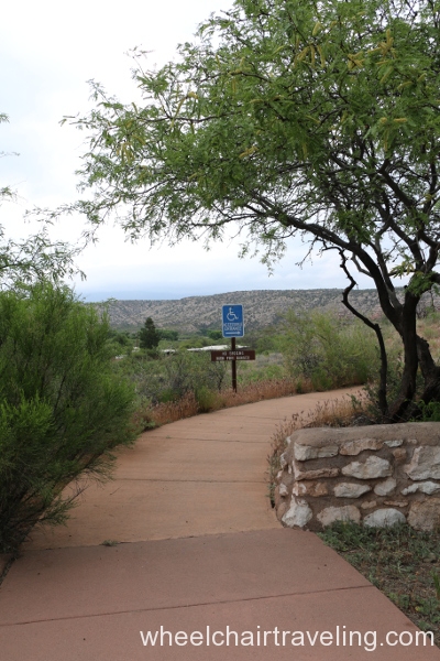 04_Path to Visitor Center.JPG