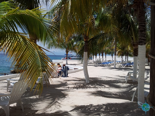 small_Hotel Cozumel beach
