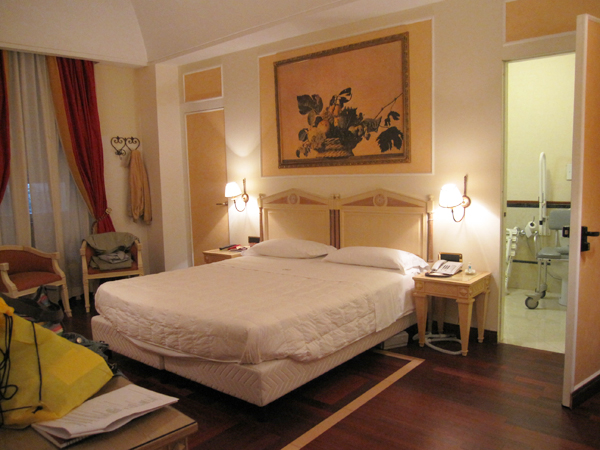 Hotel_Alabardieri_Bedroom_2