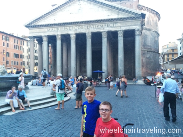 small_Spanish steps and pantheon (3)