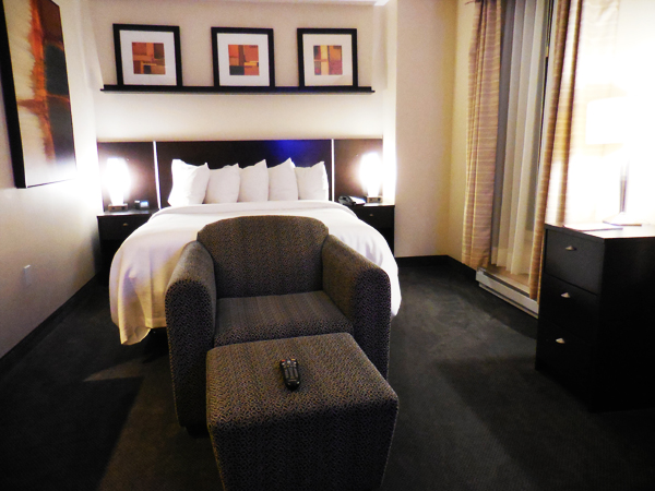 Montreal, Canada: Embassy Suites Hotel
